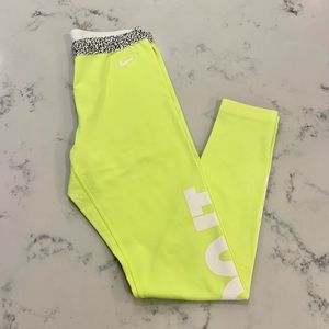 Women’s Thermal leggings in Volt